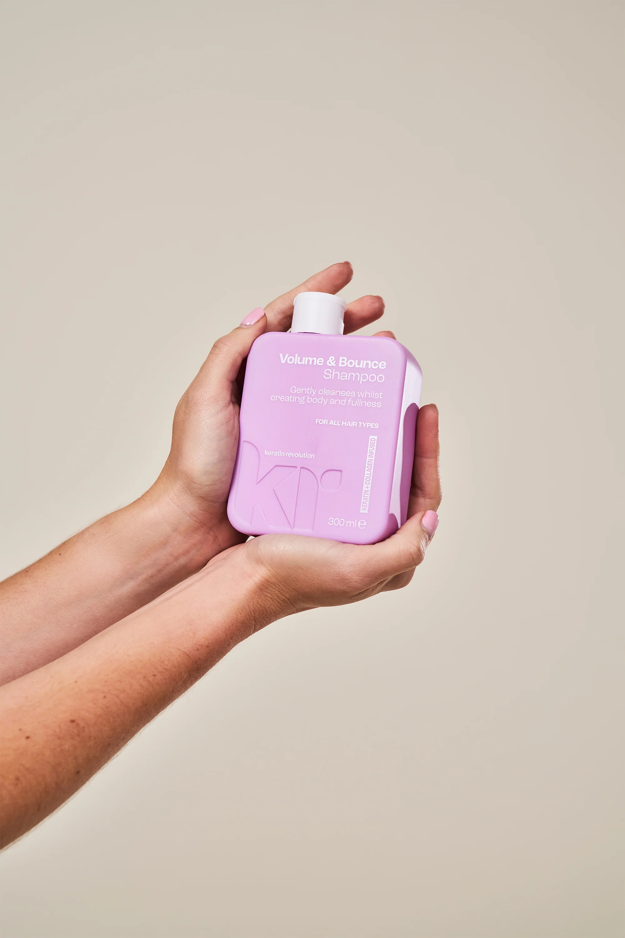 Volume & Bounce Shampoo 300ml - Image 4